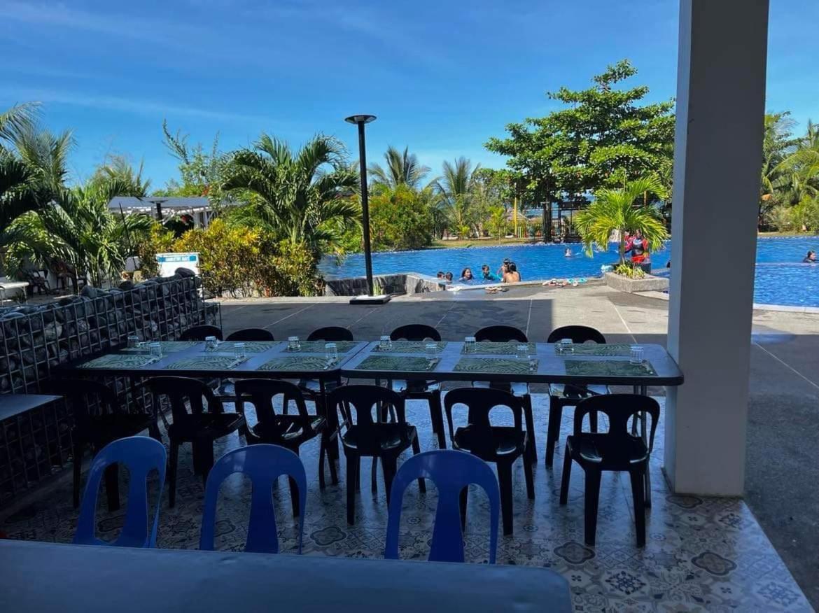 Vistapaloma Beach Resort Odiong エクステリア 写真